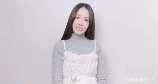 郭碧婷|郭碧婷产后穿衣保守，穿吊带还要内搭高领毛衣，勒出拜拜肉太真实