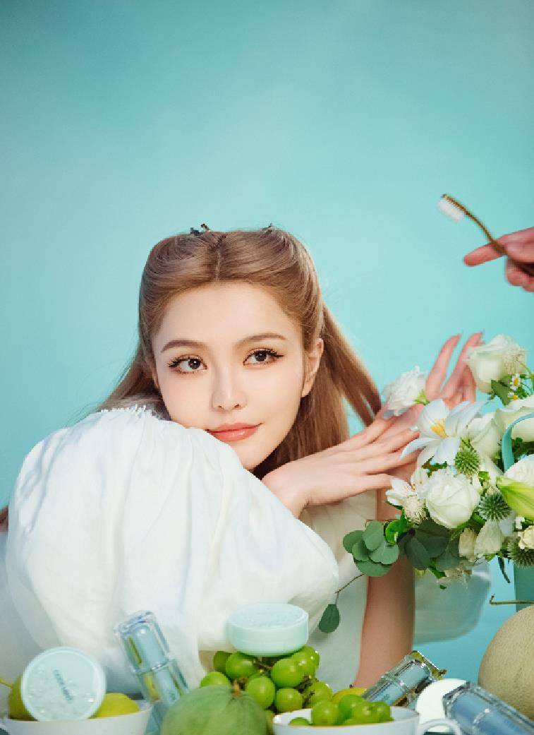 因为|周扬青和陈瑞丰相亲，首次约会就穿情侣装聊前任，两人身高很般配