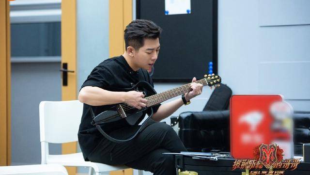 胡海泉|别再笑话胡海泉了，他才是活得最明白的人！？