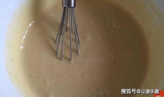 做法|土豆配鸡蛋,营养更全面,这样的早餐饼好吃又好做,10分钟上桌