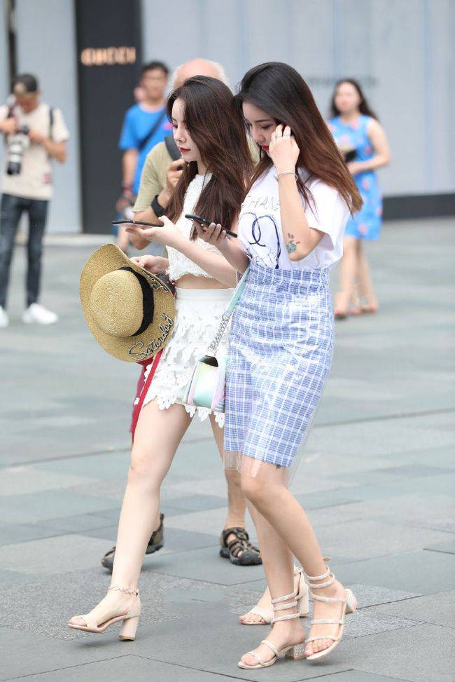 更加突出|时尚不是盲目的执着