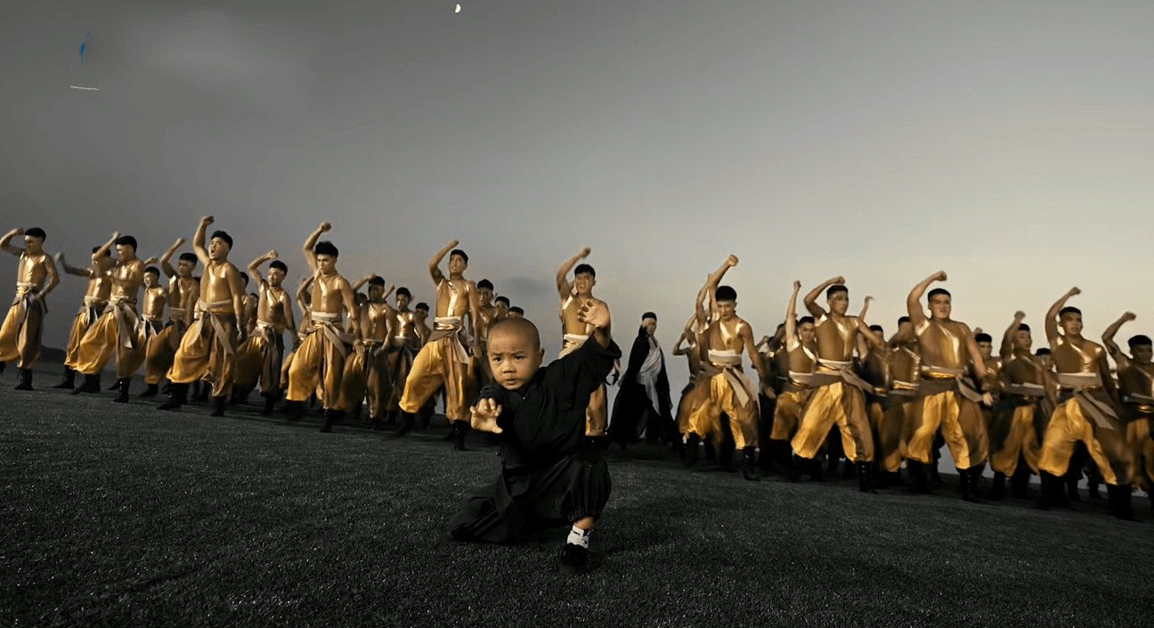 舞美|穷到几千块都要“斤斤计较”的河南卫视，为什么能成晚会网红？