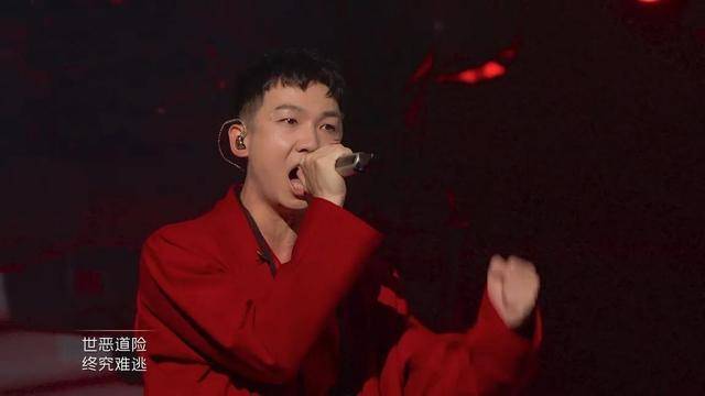 快男|2013年《快男》，华晨宇成歌王，欧豪成百亿先生，季军现在也火了？