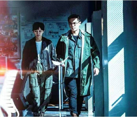 国产|上线首日破千万,连续4天票房第一,朱一龙新片为什么这么豪横