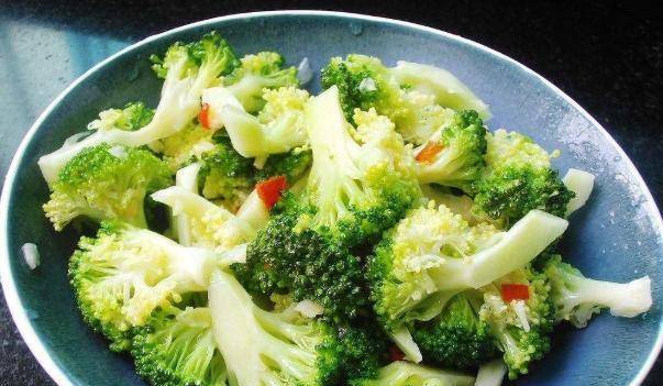 肝脏|肝不好的人,早餐宁愿不吃,也尽量别碰这几种食物