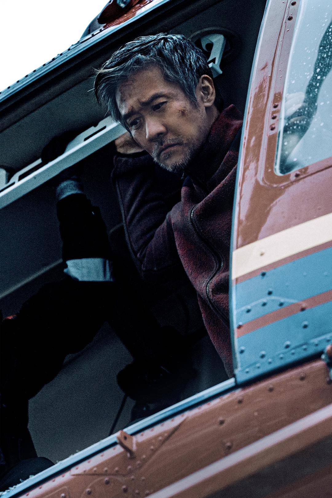 国产|《峰爆》：煽情的眼泪滤镜，到底蒙蔽了什么？