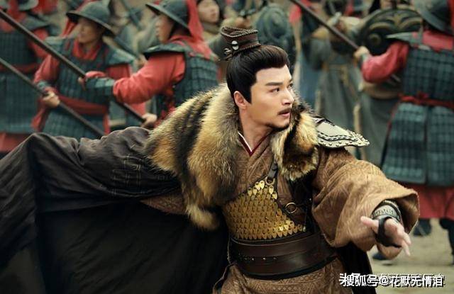 书后|金庸改书后2位主角遭了殃,一个众叛亲离被唾弃,还一个死了两次