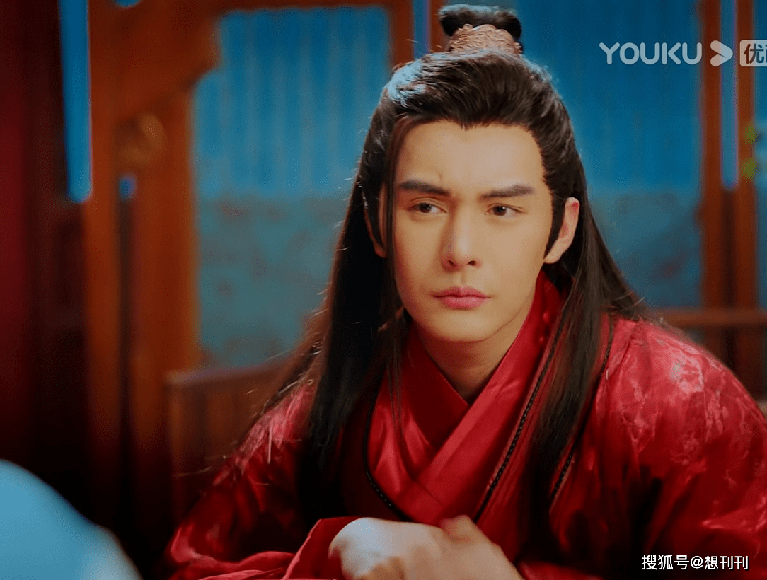 什么|五毒俱全！网剧主角配角一个比一个辣眼睛，整容崎岖超龄演技差…