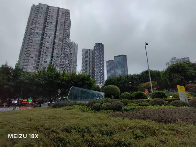 青年|魅族 18X测评：“青年旗舰”归来