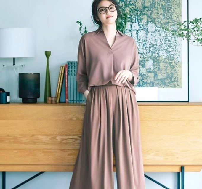 bb“素颜”和“经常化妆”的女人区别多大，看脸上这5点，一目了然