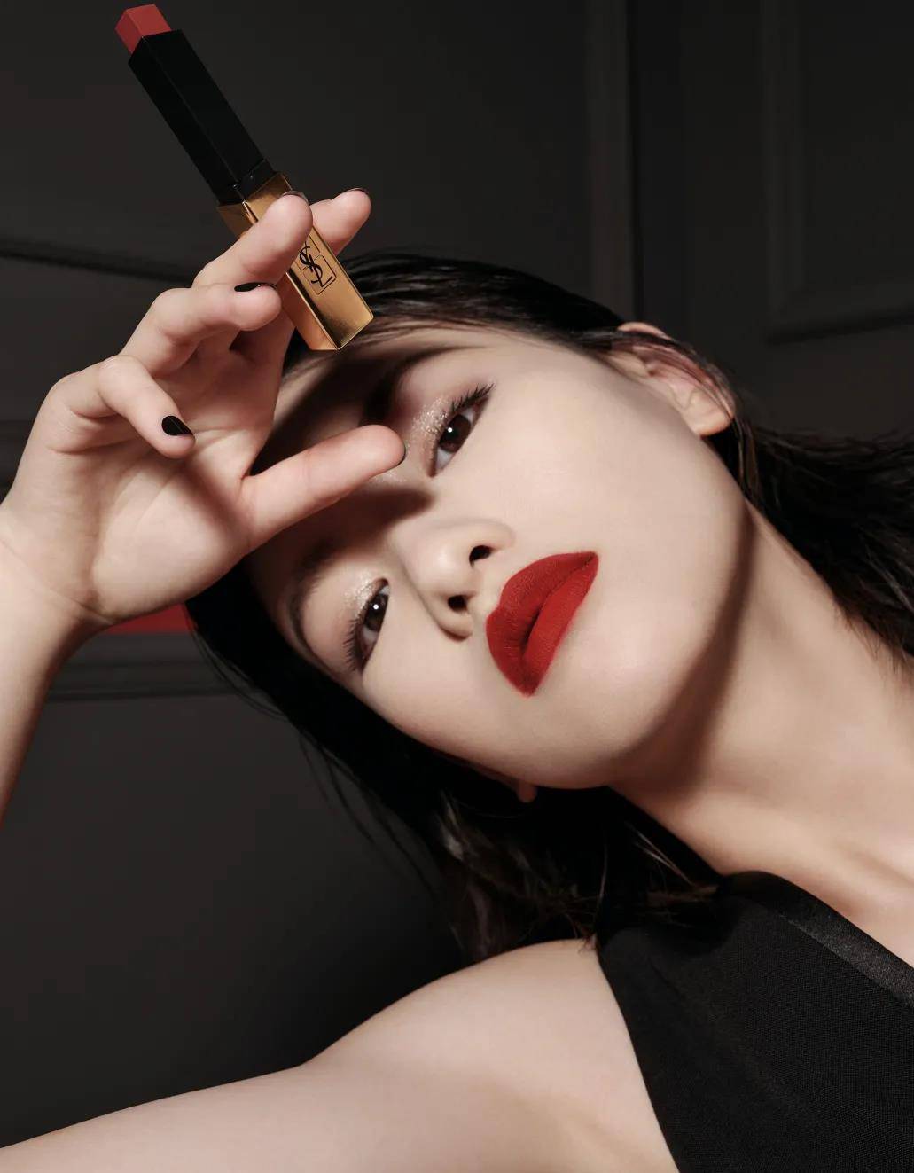 标准2021美女标准又变了，厚唇大嘴也能美出天际，真是太赞了