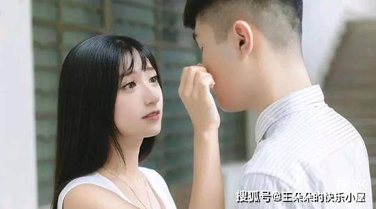 时间|为你做这4件“傻事”的女人,早已爱你入骨了,别不懂珍惜!