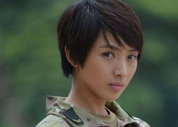 寸心|演“父女”出名变成夫妻，相差10岁隐婚8年，夫妻恩爱羡煞旁人