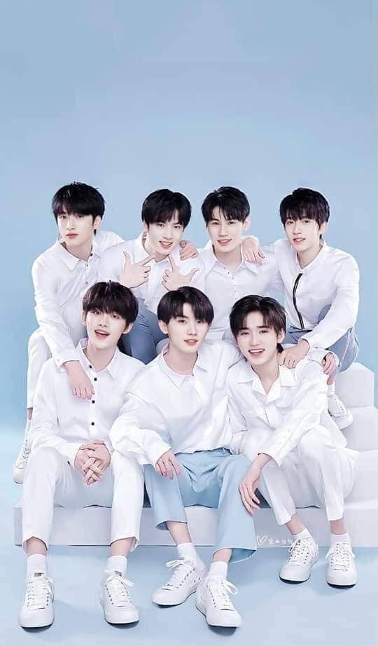 地区|时代少年团老幺刘耀文16岁了！海内外粉丝多种形式送祝福