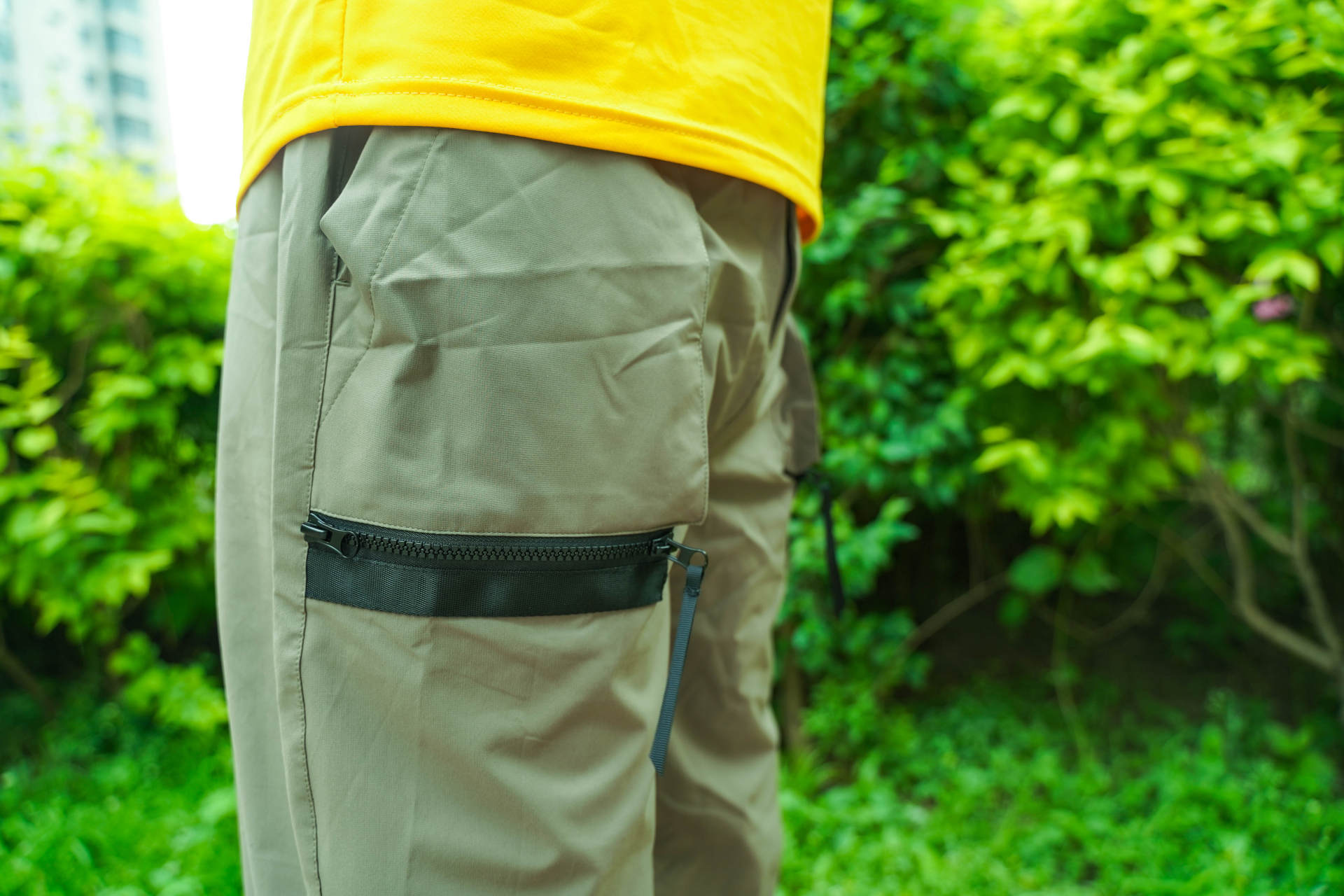 整体 夏天怕晒黑,穿裤子还嫌热?fooxmet风谜吸湿速干休闲裤能解决