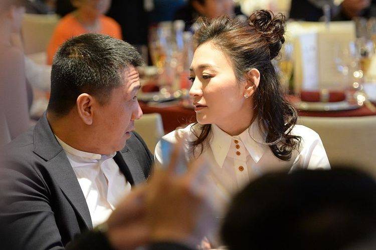 "你若未嫁,我便娶你",10年前的约定,最终他们真的做到了_李小冉