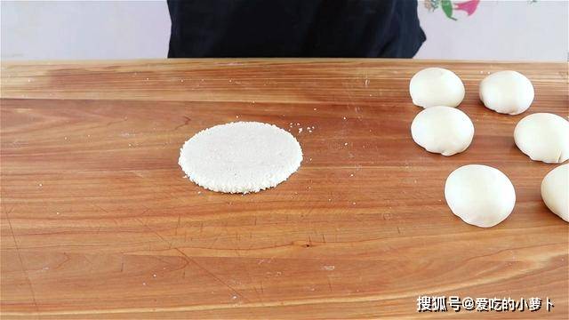 做法|家常版小零食做法,步骤简单美观,香酥又可口,孩子们解馋必备