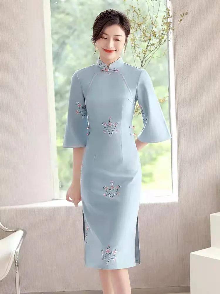 少男少女 入秋穿“旗袍”炸街,优雅高级复古减龄显气质,30+女人都看好了