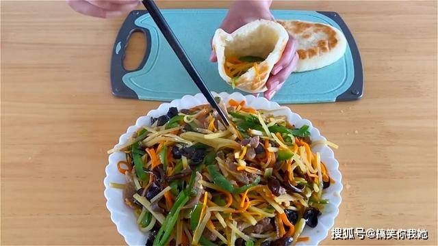 做法|分享一款早餐的家常做法，荤素搭配，营养均衡又美味