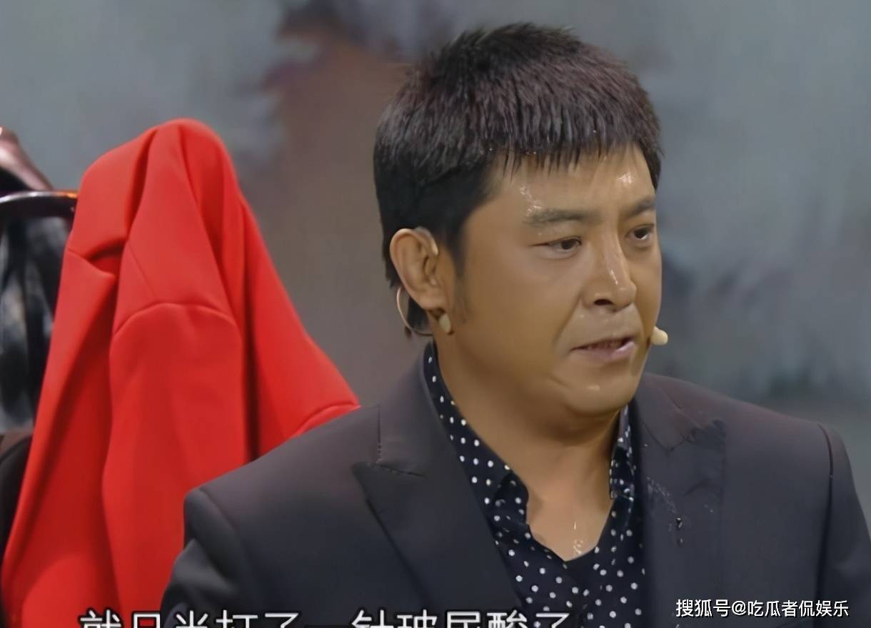 孙涛第一次登上中央电视台春节联欢晚会的舞台,与郭月搭档表演小品