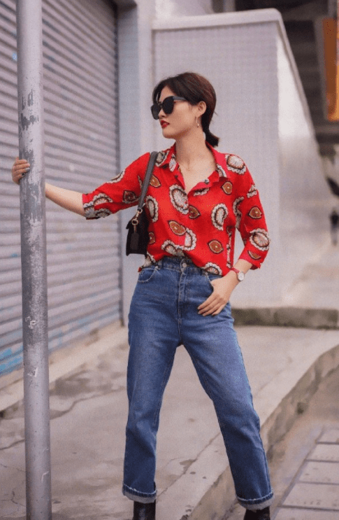 经典 入秋后别瞎穿衣,瞧今年流行的衬衫穿搭,搭裙子裤子都很好看