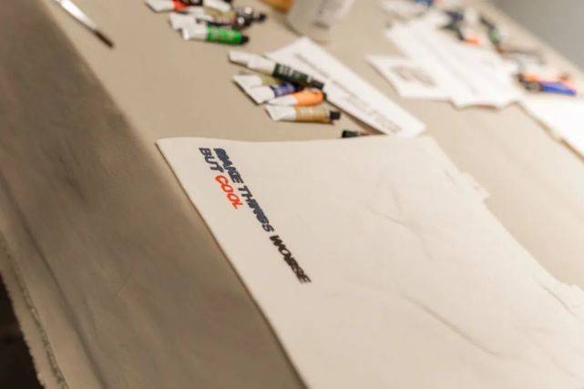 实验性 天猫开抢!Dickies新联名火爆首发现场,全渠道发售计划启动!