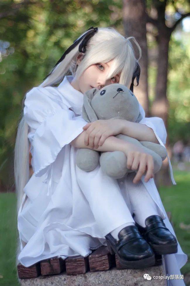 摄影 cos：缘之空穹妹白裙cos正片