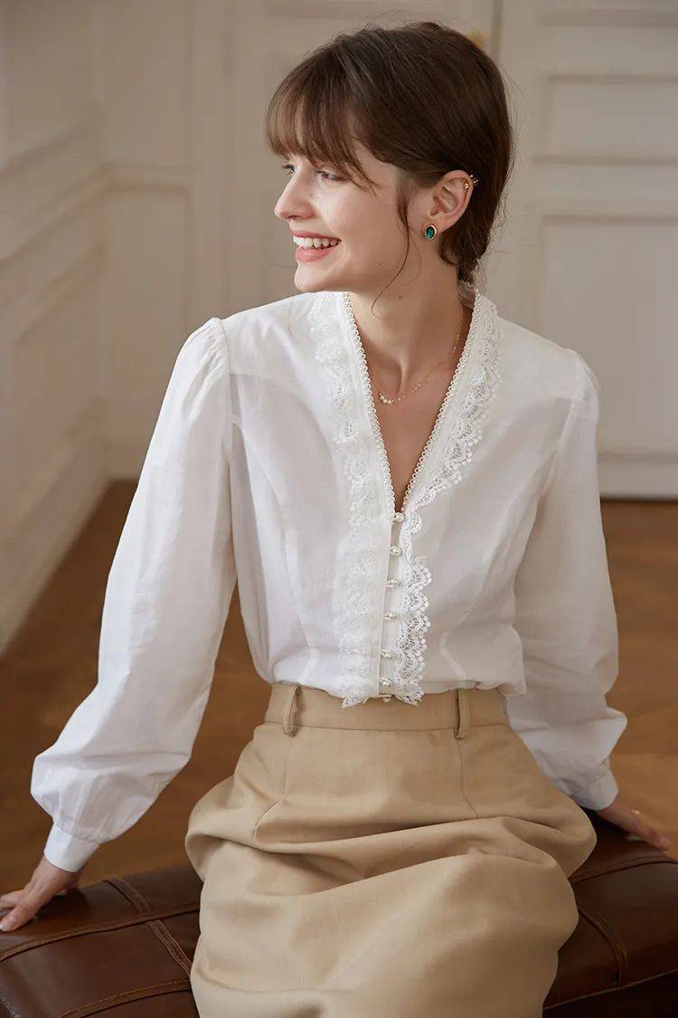 设计 秋天外套里面穿什么?这4种经典内搭让你一直美下去！