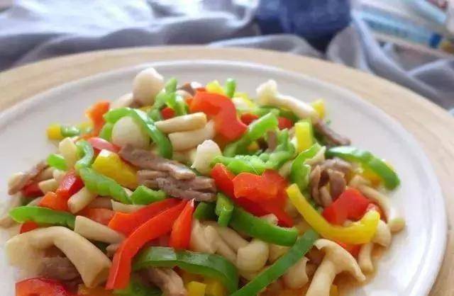 美味下饭菜口感特别好 d50d6cbdeb7a469bb16d2d3c3d6d397e.jpeg
