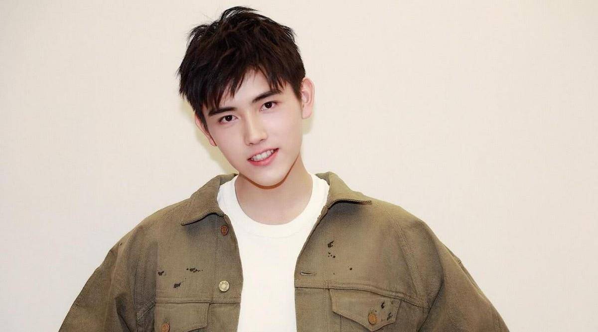 能力|陈凯歌陈飞宇父子传承的群嘲体质:能力弱心眼小、精致利己改国籍