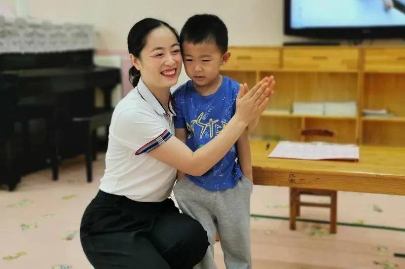 办学|【品质化办学】润物无声 花开有声——华信小剑桥幼儿园开学啦!