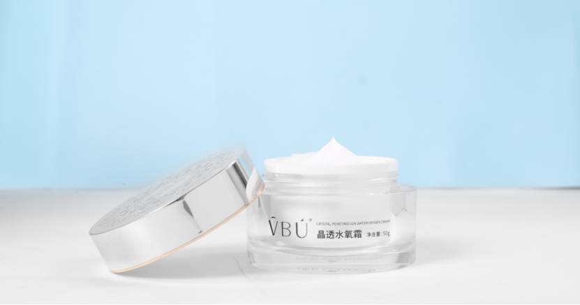 叶提皮肤科测评护肤品系列之二——VBU冻干粉+晶透水氧霜