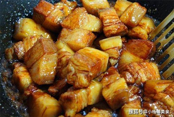 做红烧肉怎样上糖色 5b5409bd09b048098c4fdf241007ab99.jpeg