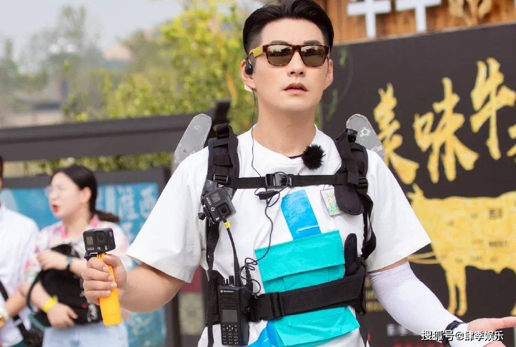 曾舜|《牛气满满的哥哥》：灭霸宽成优雅捡漏王，只怪小哥队“太优秀”