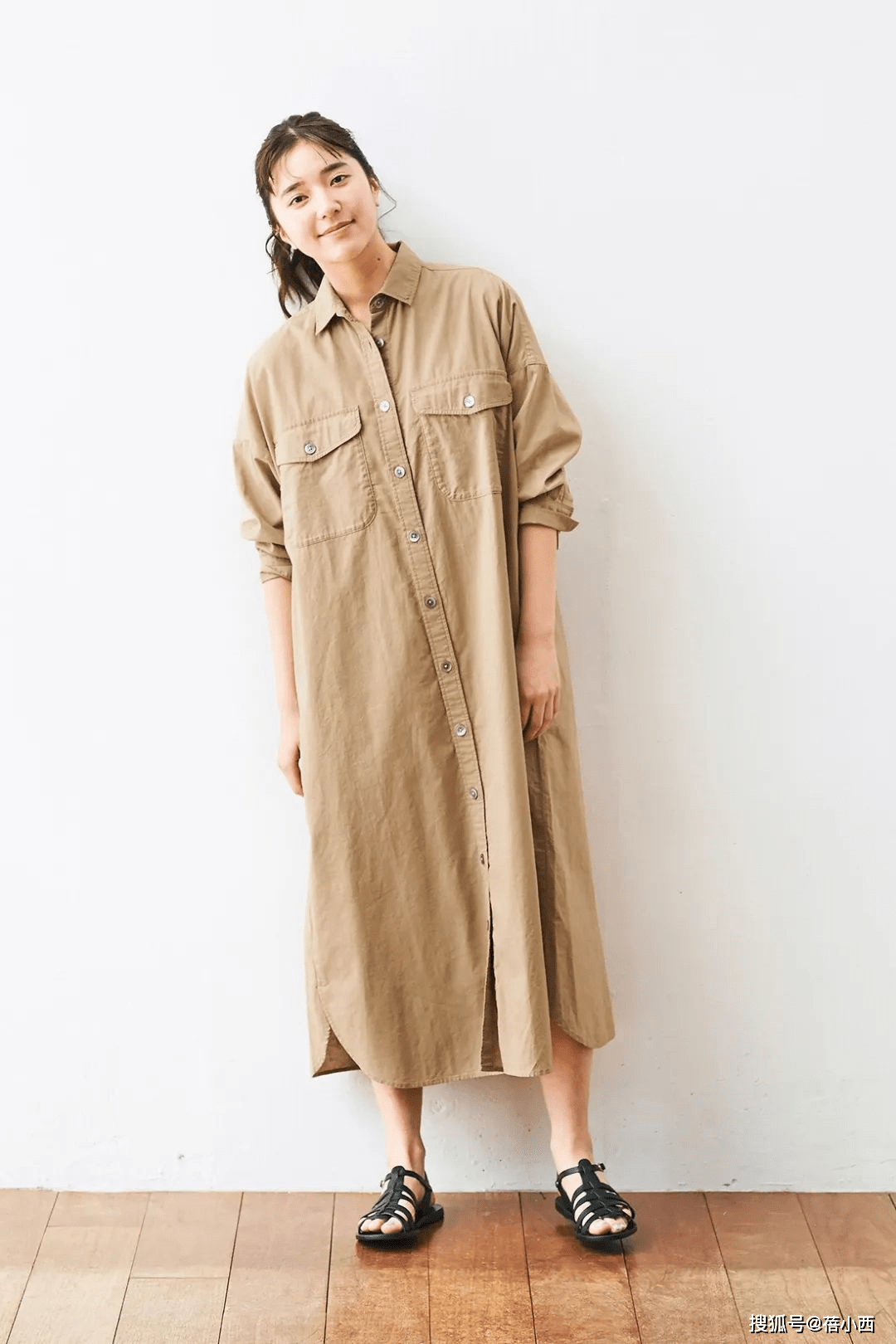 浅棕色 精致优雅的日系穿搭，慵懒中又不乏时尚感，30岁的女性必须学一下