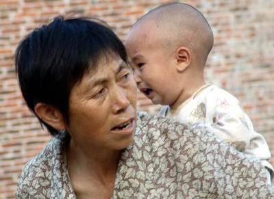 全家人|当5年幼儿园保安：家长对孩子太好，孩子永远不会明白全家人的爱