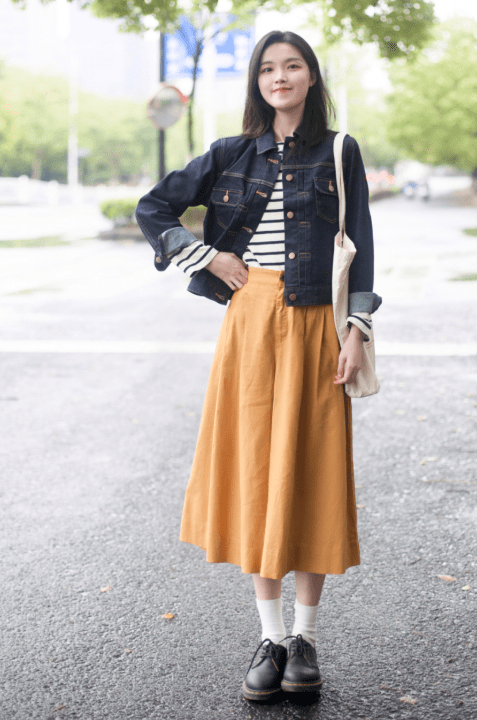 休闲风 牛仔外套怎么穿不撞衫?来学这4种搭配公式照着穿,美翻整个秋天