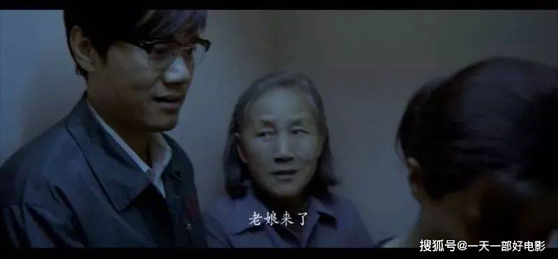 生活|扎心的“泼妇”,不容错过的冷门高分电影《万箭穿心》