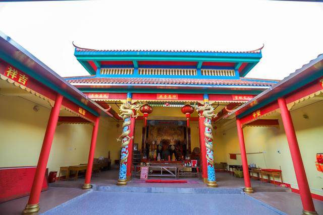 钦州伏波庙,纪念东汉名将马援而建,其庙会文化游神很有特色