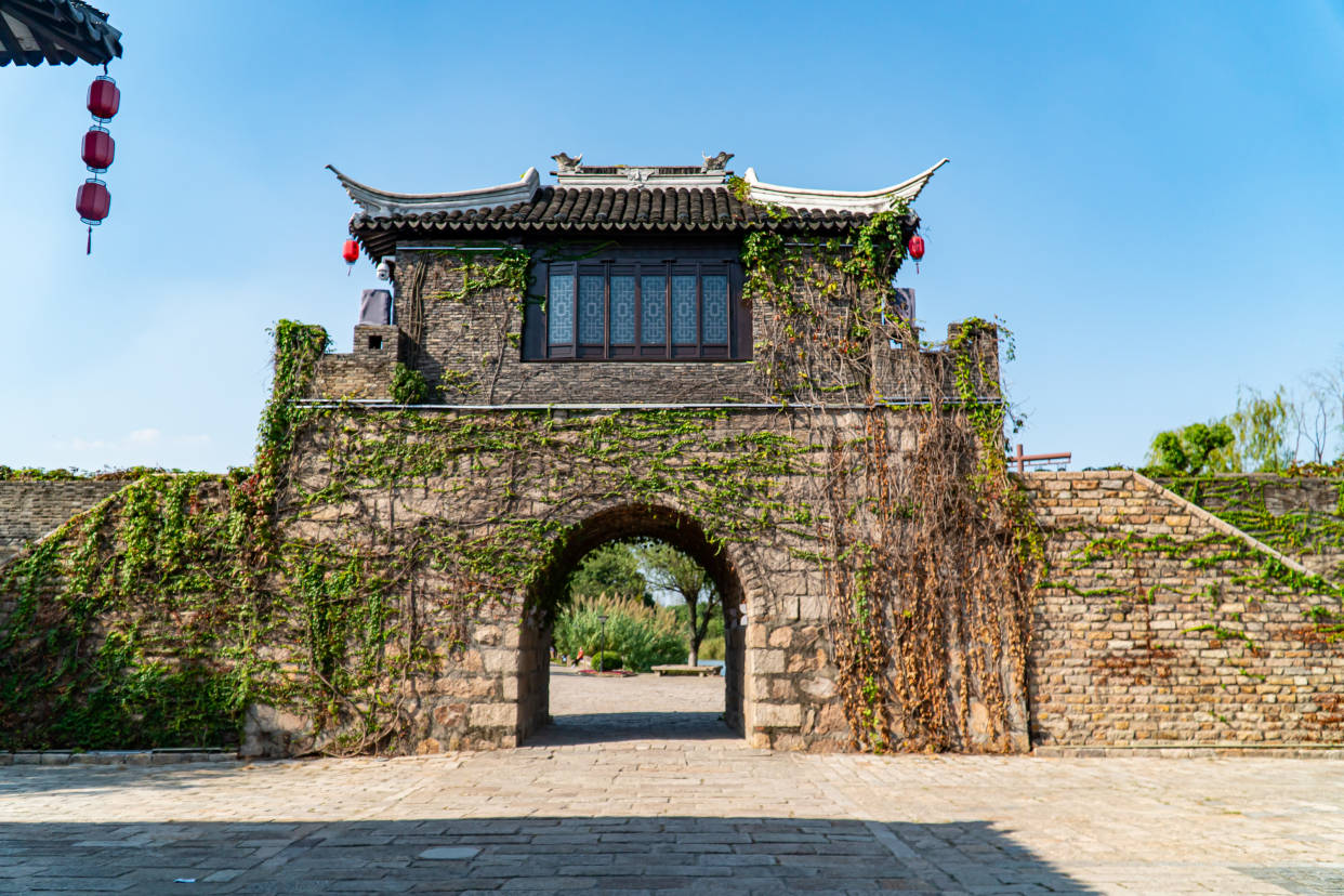 阳澄湖|江浙沪度假旅游推荐：常熟沙家浜吃大闸蟹看好戏，阿庆嫂家喝碗茶