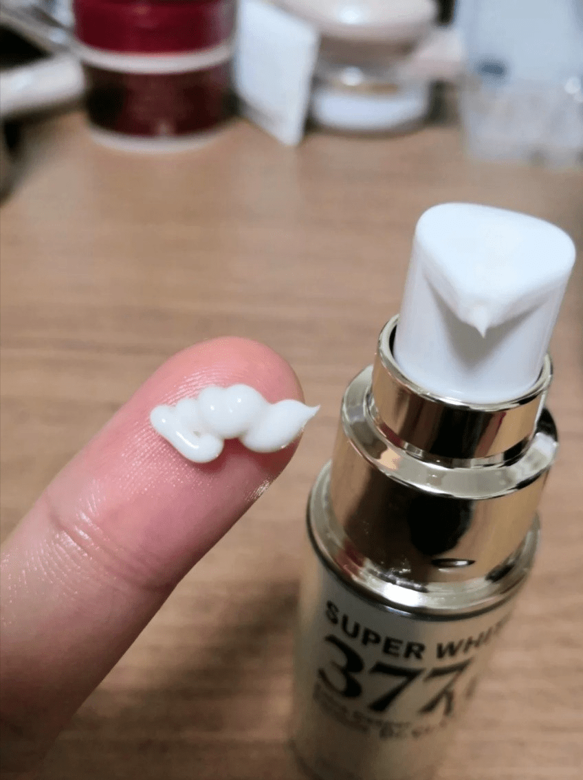 好用的精华公认最好用 044df253b0ab479a89a4f4f5c5a403f7.png