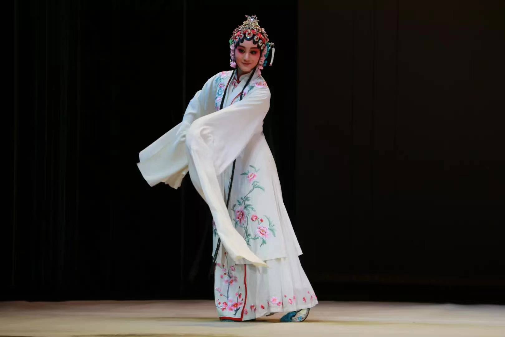 方初善 来自搜狐网