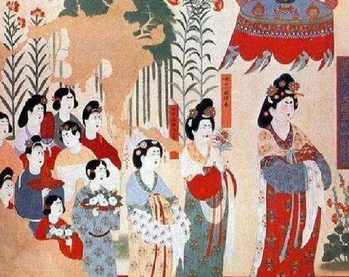 传统 考古学家还原古墓出土的汉服，惊艳众人，古人审美更加高级？