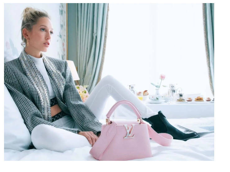 颜色 突破黑白灰,遇见最美秋季配色