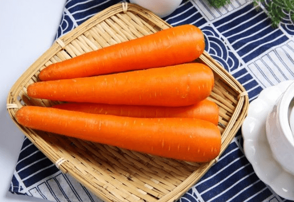 肝脏|促使肝脏硬化的4个因素，希望你都没有，6种食物助你保肝护肝
