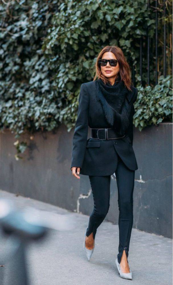 黑色 杨幂不走美艳大美人路线,秋天爱上皮革单品,立刻时髦感狂飙了