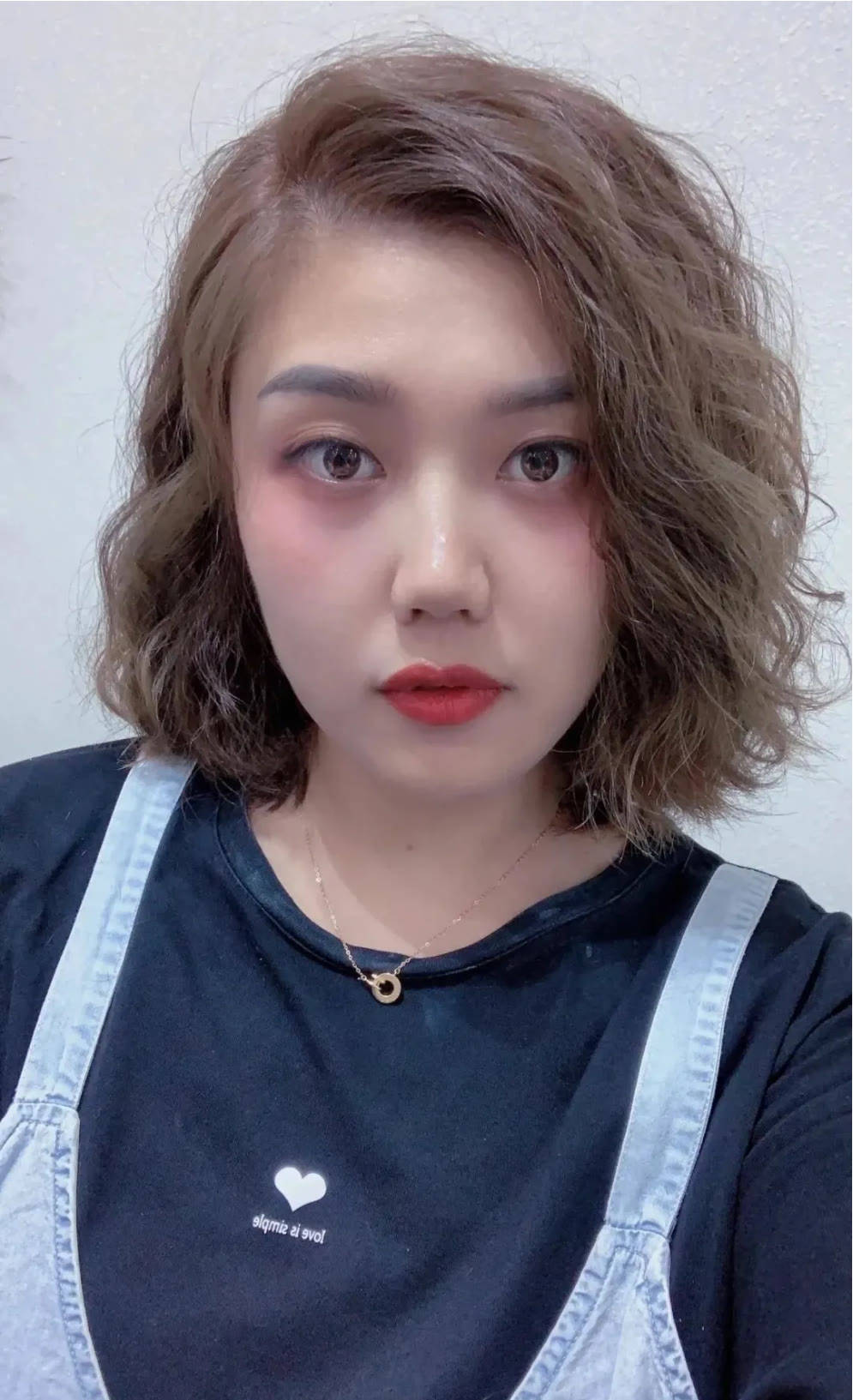 发型短发真不愧是减龄利器，38也能变18，这15款很值得尝试