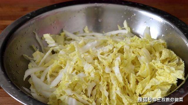 咋样做泡菜最好吃 62c8894f3bca45358eb7541c4f444f83.jpeg