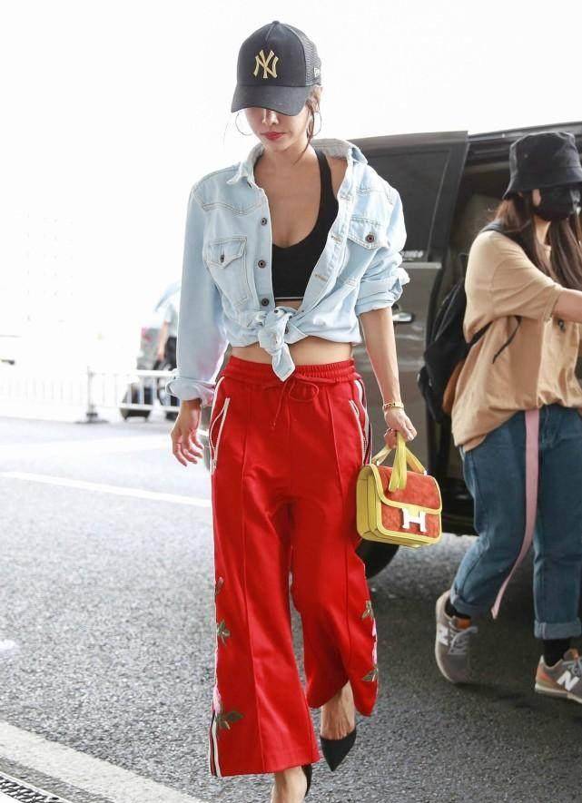 高跟鞋 百变歌后蔡依林，她的这些穿搭显高又显瘦！