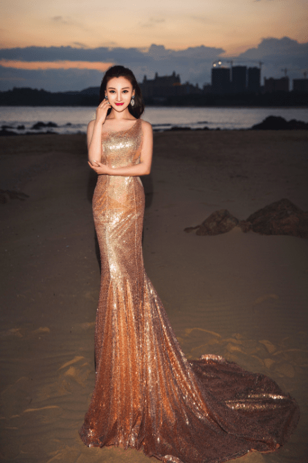 姚冠羽说:"我会秉承老一辈歌唱家及老师所教授的优